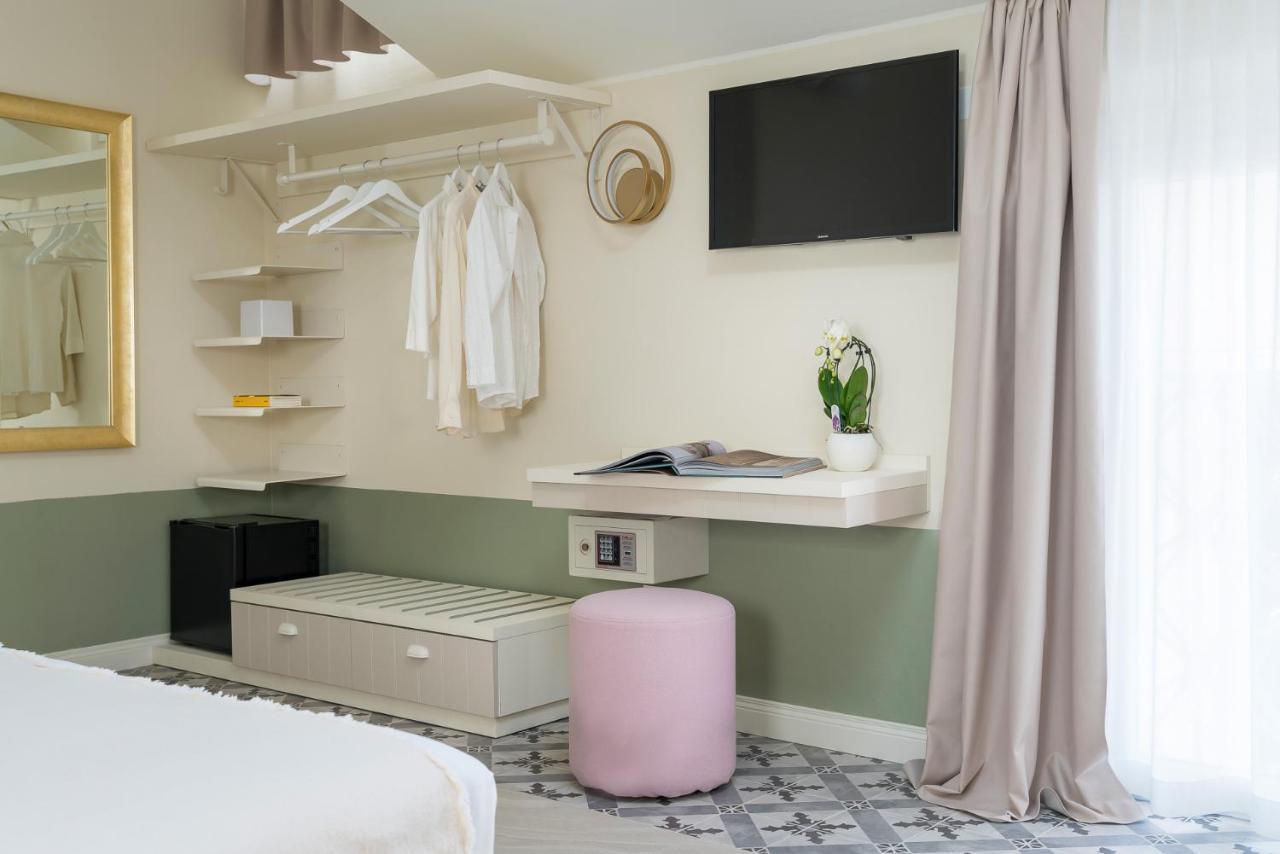 Pan Di Zenzero Icecream Hotel Rimini Eksteriør bilde