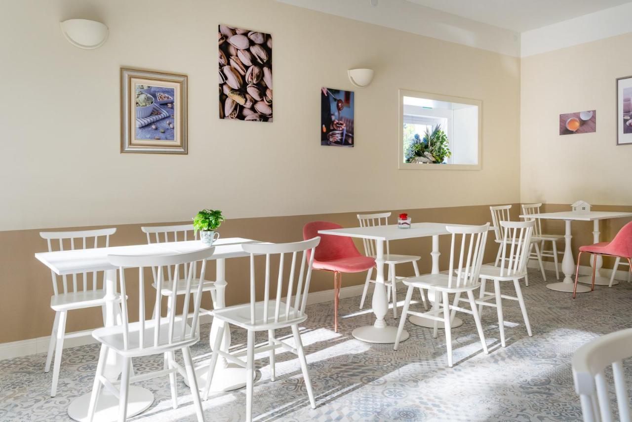 Pan Di Zenzero Icecream Hotel Rimini Eksteriør bilde